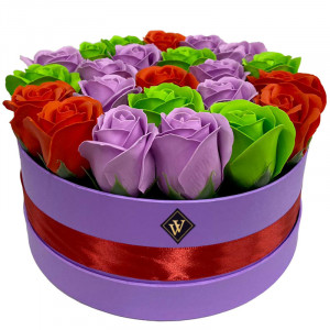 Aranjament floral Special Color in cutie rotunda cu 23 trandafiri sapun