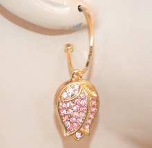 Orecchini donna cerchi oro dorati strass rosa cipria ciondolo pendente brillantini P68