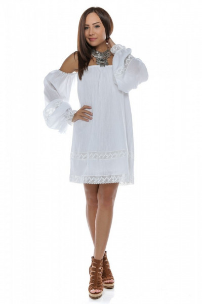 ROCHIE NORA