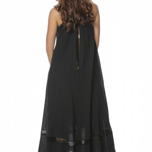 ROCHIE LIA