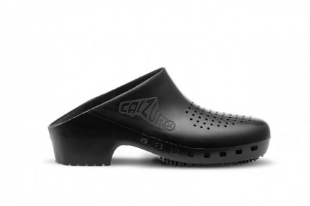 Saboti Calzuro Classic cu perforatii - Negru