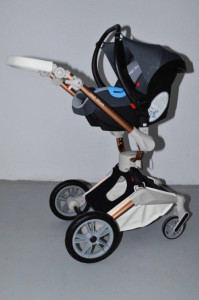 Carucior Copii Hot Mom 360 Alb 3 in 1, varsta intre 0 si 3 ani, Cadru, Landou, Modul Sport, Scoica auto si Accesorii