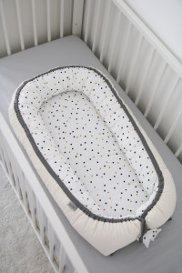 Babynest pentru copii, 80 x 50 cm, ajustabil, portabil, reductor patut, Tiny Star, Confetti & Beige