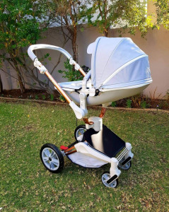 Carucior pentru copii, Hot Mom 360 Gri 2 in 1, varsta 0 si 3 ani, din piele ecologica, aliaj aluminiu, Cadru, Landou, Modul Sport si Accesorii
