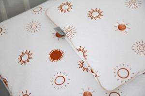 Lenjerie de pat pentru copii Tiny Star Sunshine 100 x 75 cm