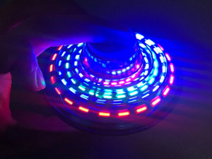 Spinner zburator antistres, Flying Gyro, cu functie de bumerang, incarcator USB, lumini LED, Albastru