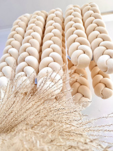 Protectie impletita pentru patut copii, din bumbac catifelat, Sparrow, Velvet Almond , 340 cm, Full 120 x 60 cm