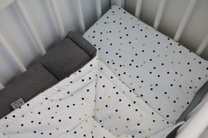 Tiny Star - Perna Bumbac Confetti 30 x 40 cm