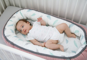 Babynest Velvet & Plumes, Cuib Pentru Bebelusi, Ajustabil, Portabil, Reductor Patut, Tiny Star