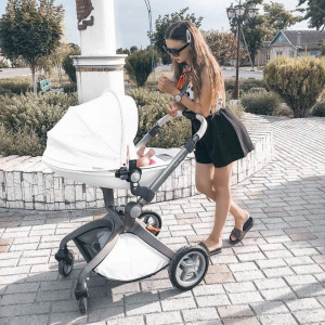 Carucior Copii Hot Mom Premium 2 in 1 Alb, varsta intre 0 si 36 luni, compus din Cadru, Landou si Modul Sport, Pernita Albastra