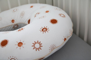 Perna Pentru Alaptare Bebe, Bumbac, 65 cm x 26 cm, Tiny Star, Sunshine