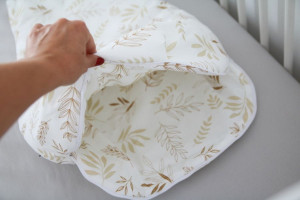 Sac de dormit pentru bebelusi Tiny Star Sunshine, 75 cm, Bumbac, Alb / Imprimeu Spice de Grau