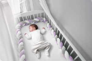 Protectie impletita pentru patut copii, 300 cm, Ricokids, Multicolor, Mov, Alb, Gri