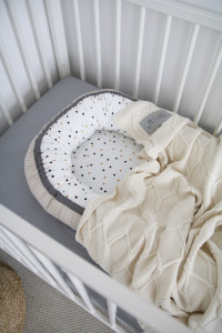 Babynest Tiny Star Confetti & Beige, cuib pentru bebelusi, ajustabil, portabil, reductor patut