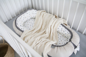 Babynest pentru copii, 80 x 50 cm, ajustabil, portabil, reductor patut, Tiny Star, Confetti & Beige