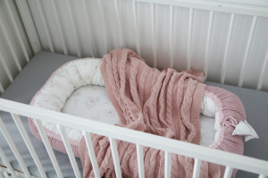 Babynest Tiny Star Love&Rosy, roz, cuib pentru bebelusi, ajustabil, portabil, reductor patut