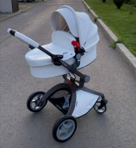 Carucior Copii Hot Mom Premium 2 in 1 Alb, varsta intre 0 si 36 luni, compus din Cadru, Landou si Modul Sport, Pernita Albastra