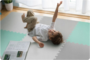 Covoras puzzle din spuma pentru copii, 180x180cm, 9 piese, Ricokids, 7504, Gri Menta