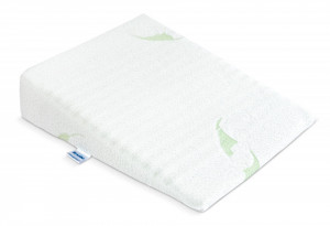 Perna antisufocare pentru copii pentru carucior Sensillo LUXE cu aloe vera 38x30 cm
