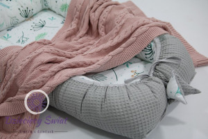 Tiny Star - Babynest Pastel Spring & Grey, cuib pentru bebelusi, ajustabil, portabil, reductor patut