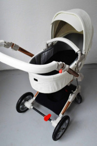 Carucior Copii Hot Mom 360 Alb 2 in 1, varsta intre 0 si 3 ani, Cadru, Landou, Modul Sport si Accesorii