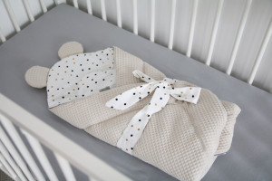 Tiny Star - Paturica de Infasat BabyHorn Sweet Confetti & Beige