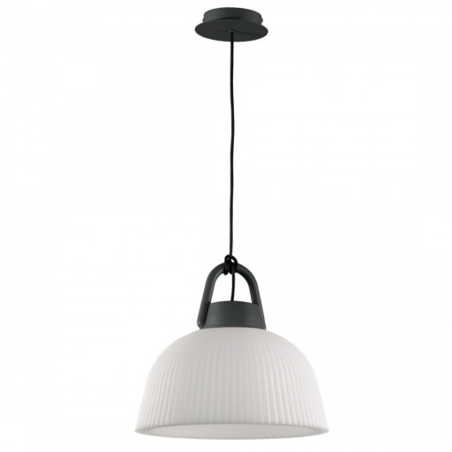 Pendul alb, Pendul exterior, Pendul exterior alb, Pendul grafit, Lustra exterior, Iluminat exterior, Pendul masa exterior, Iluminat masa exterior, Iluminat terasa, Pendul exterior foisor, Pendul exterior masa, Pendul exterior terasa, Pendul modern