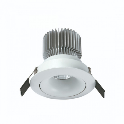 Spot incastrat FORMENTERA Alb 3000k -C0075  Culoare: Alb  Dimensiuni: Diametru 8cm, Inaltime 7.7cm   Material structura: Metal  Becuri:  LED 7W  Temperatura de culoare: 3000 k  Flux luminos: 610 Lm