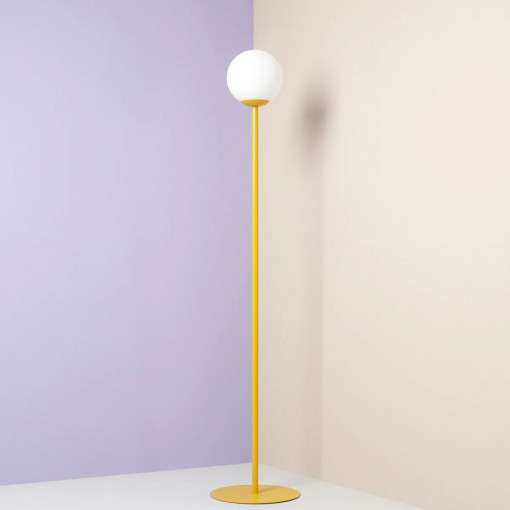 Lampadar galben, Lampadar forma dreapta, Lampa de podea galben, Lampadar modern, Lampadar living, Lampadar dormitor, Lampadar metal, Lampa de podea moderna, Lampadar modern living, Lampadar modern dormitor, Lampadar minimalist