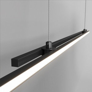 Lustra neagra, Lustra suspendata neagra, Lustra cu globuri, Lustra metal neagra, Lustra metal, Lustra moderna neagra, Lustra living, Lustra living neagra, Lustra moderna, Lustra dormitor, Lustra dormitor neagra, Lustra bucatarie, Lustra din metal, Lustra 