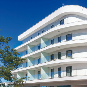 Plafoniera exterior, Plafoniera exterior grafit, Plafoniera aluminiu, Iluminat exterior, Iluminat terasa, Plafoniera terasa, Plafoniera intrare, Plafoniera moderna, Plafoniera exterior moderna, Plafoniera iluminat terasa, Plafoniera exterior patrata