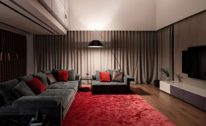 Lampadar Maytoni Campanula Negru -01B  Culoare: Negru  Dimensiuni: Lungime 173cm, Latime 55cm, Inaltime 235cm  Material structura: Metal , Beton  Becuri: 1 x E27 (60W) - nu este inclus  Greutate: 10.1kg
