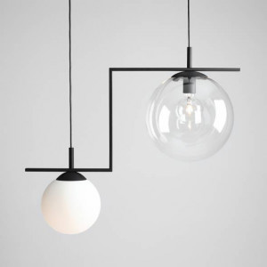 Lustra neagra, Lustra suspendata neagra, Lustra cu pendule, Lustra metal neagra, Lustra metal, Lustra moderna neagra, Lustra living, Lustra living neagra, Lustra moderna, Lustra dormitor, Lustra dormitor neagra, Lustra bucatarie, Lustra din metal, Lustra 