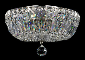 Plafoniere living, Plafoniere dormitor, Plafoniere hol, Plafoniere baie, Plafoniere bucatarie, Plafoniere rotunde, Plafoniere patrate, Plafoniere cercuri, Plafoniere sticla, Plafoniere cristal, Plafoniere aurii, Plafoniere negre, Plafoniere argintii, Plaf