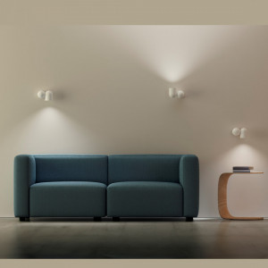 Aplica alba, Aplica perete, Aplica dormitor alba, Aplica rotunda, Aplica perete lampa, Aplica perete metal, Lampa de perete, Aplica dormitor, Iluminat interior, Aplica perete moderna, Aplica living, Aplica moderna dormitor, Aplica dormitor moderna, Aplica