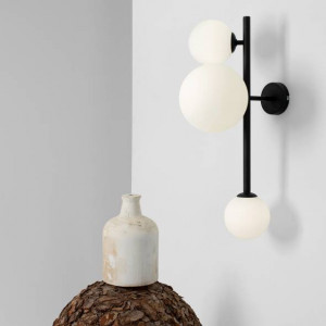 Aplica neagra, Aplica perete, Aplica dormitor neagra, Aplica perete lampa, Lampa de perete, Aplica dormitor, Iluminat interior, Aplica perete moderna, Aplica living, Aplica moderna dormitor, Aplica dormitor moderna, Aplica de perete living, Aplica de pere
