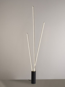 Lampadar neagru VERTICAL Mantra -7348