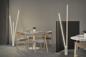 Lampadar alb VERTICAL Mantra -7345
