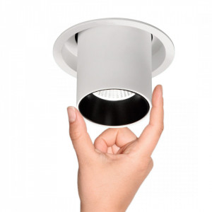 Spot incastrat GARDA Mantra Alb 4000k -6403  Culoare: Alb  Dimensiuni: Diametru 6cm, Inaltime 9cm   Material structura: Metal  Becuri:  LED 12W  Temperatura de culoare: 4000 k  Flux luminos: 1080 Lm