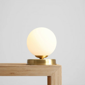 Veioza moderna alama minimalista cu glob din sticla Aldex Ball S