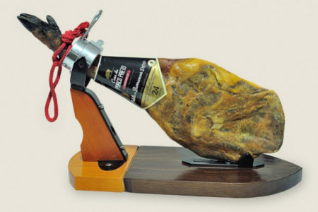 Paleta Black Iberian Pig - Ham (Presunto) from Alentejo - Bolota 24 Months PDO +-5kg