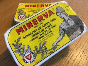 Minerva Sardinhas em Azeite Aroma a Fumo 120g