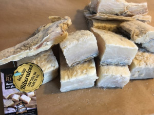 Bacalhau seco e salgado em Flor de Sal + Azeite Extra Virgem