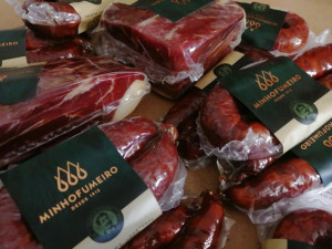Minho Fumeiro Presunto da Pá (nacos) +-200g (2 uni)