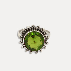 Inel de argint cu peridot Alas