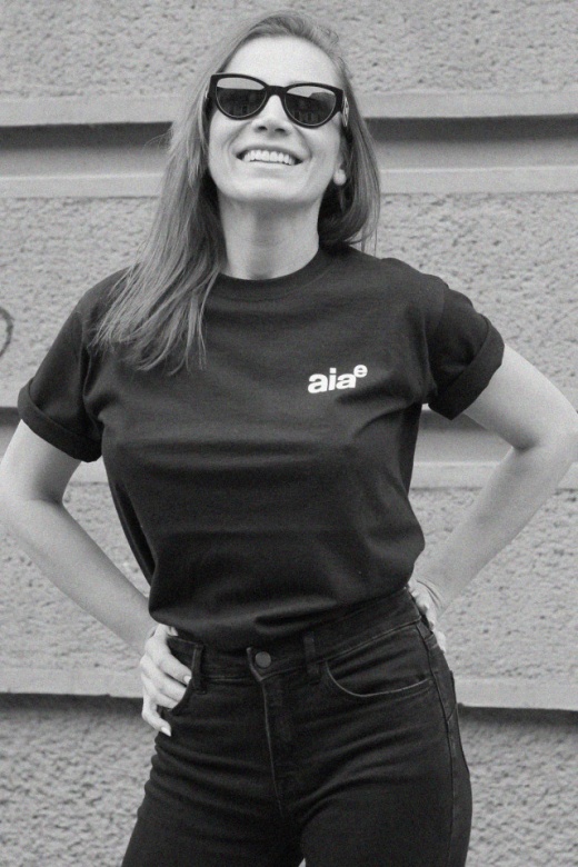 tricou unisex negru "aia e"