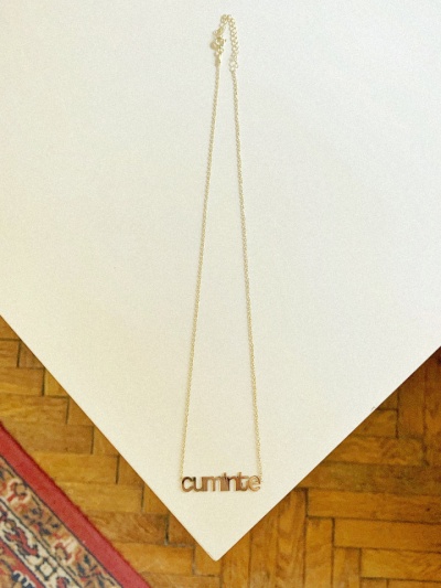 colier auriu "cuminte"