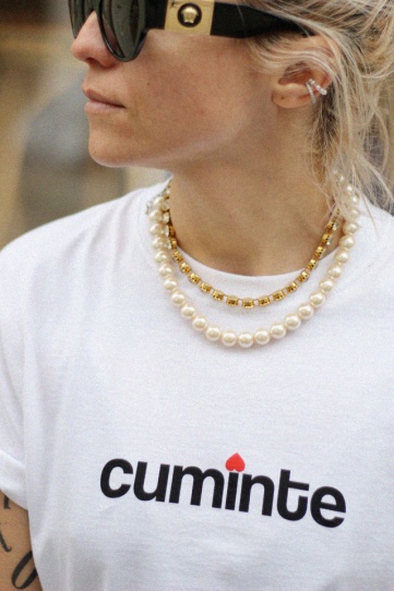 tricou unisex "cuminte" NOU
