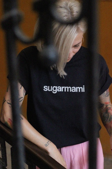 tricou unisex "sugarmami" sclipici *ediție limitată