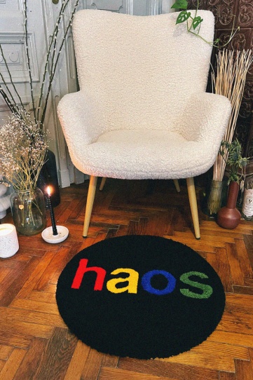 covoras rotund "haos"